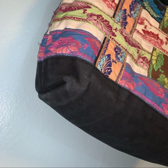 Hadley Pollet Tote RARE quilted leaf pattern - Picture 5 of 6